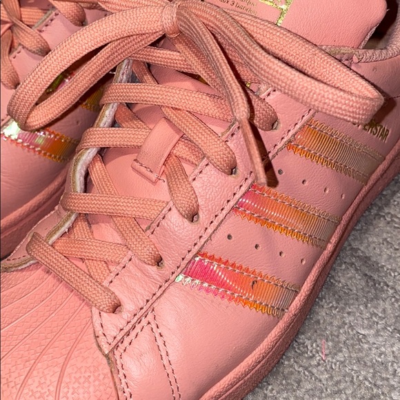 Adidas sneakers - Picture 2 of 3